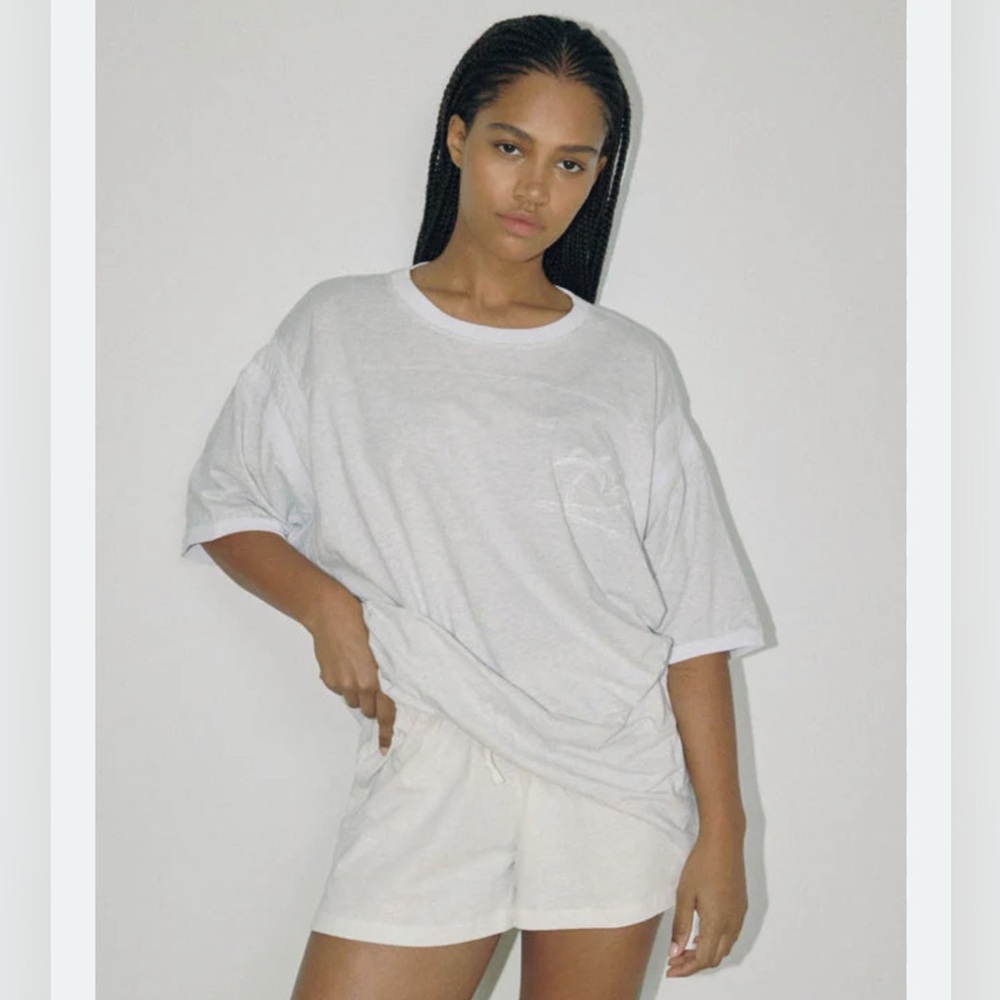 Boheme Light Gray Oversized Short Sleeve Tourist Tee size L / XL EUC